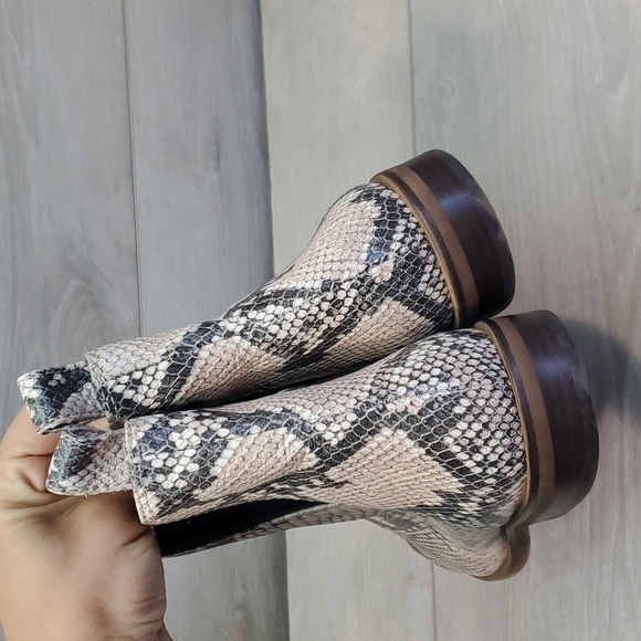 NEW Lucky Brand Womens Haylia Animal print Ankle boots shoes sz 9M - Picture 8 of 14